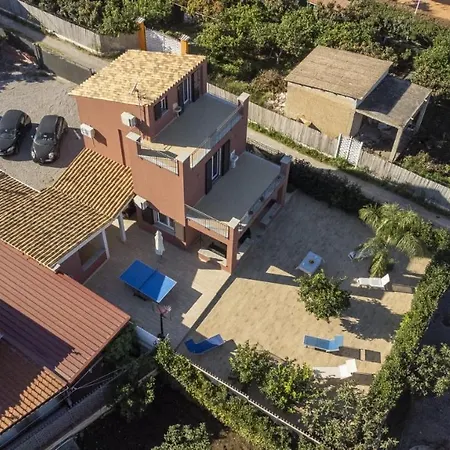 House Of The Three Lands וילה טראביה