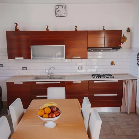 וילה House Of The Three Lands