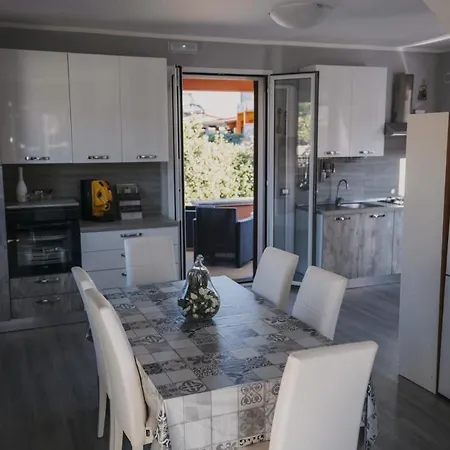 וילה House Of The Three Lands *